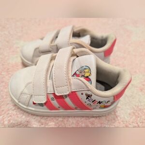 Adidas toddler girls Disney sneakers size 6K